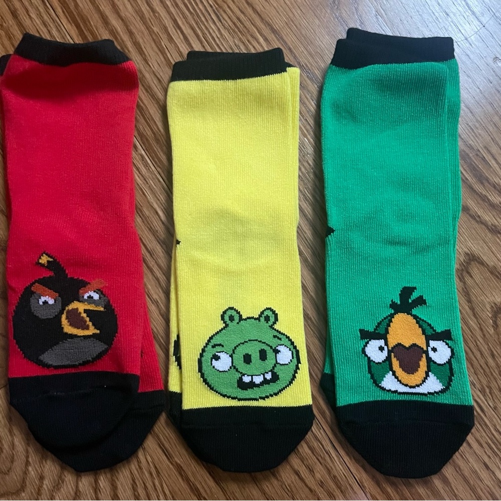 ANGRY BIRD socks - 3 pairs!